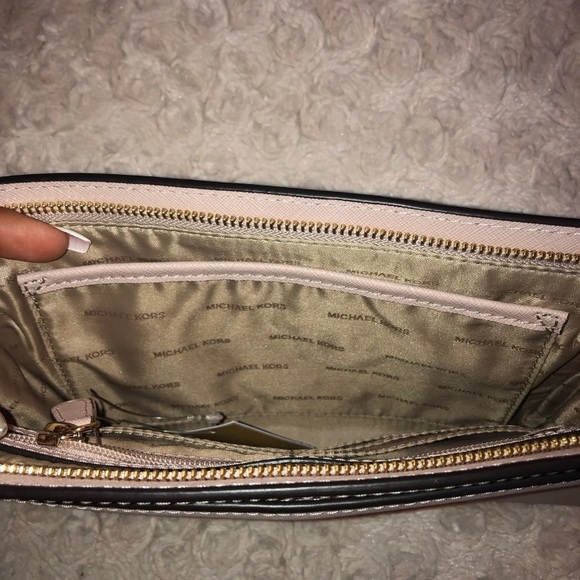 Michael Kors crossbody bag - Picture 5 of 10